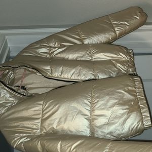 Gold crop puffer jacket